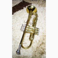 Труба музична фірмова trumpet помпова CONN 20B USA Оригінал