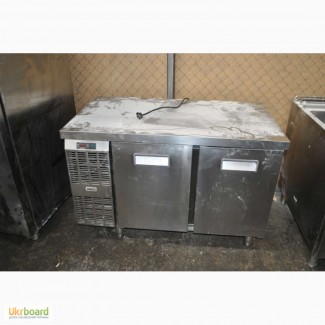 Продам холодильный стол бу двухдверный для ресторана кафе паба общепита