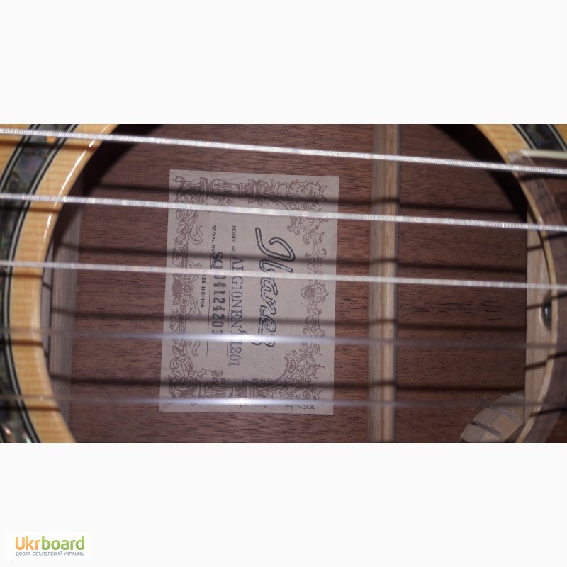 Фото 2. Продам электроаккустическую гитару с нейлоновыми струнами Ibanez AEG10NENT1201