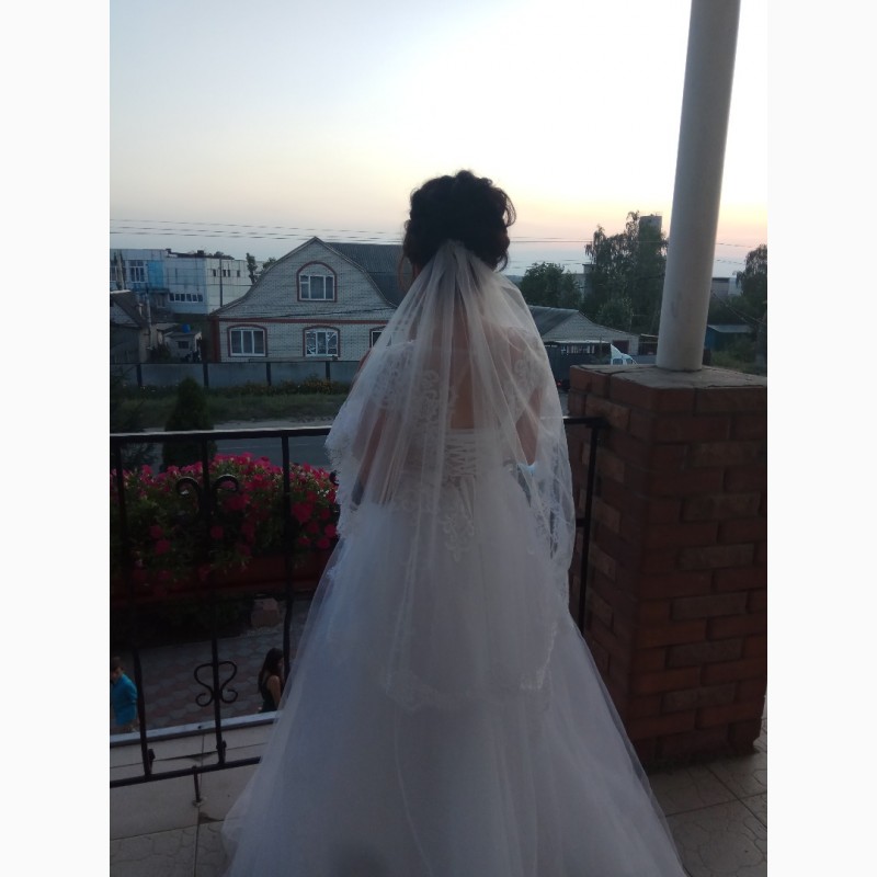 Фото 3. Свадебное платье