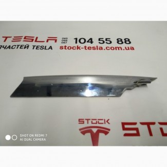 Накладка люверса верхняя левая хром Tesla model S 6009387-00-C 6009387-00-C