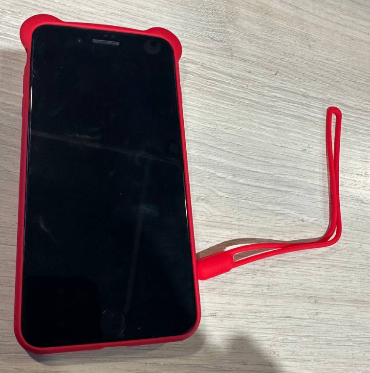 Фото 20. Чехол Мишка с ушками + ремешок на руку для iPhone 8 плюс 7+ red Bear Silicone Чехол