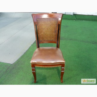 Продажа стульев б/у из натурального дуба с кожаным сиденьем и спинкой в стиле барокко
