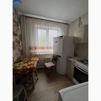 Продам двухкомнатную квартиру на ул. Героев Крут