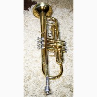 Труба фірмова trumpet музична помпова Holton T602 USA профі оригінал