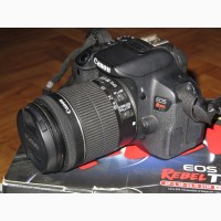 ФОТО+ВИДЕОкамера Canon EOS 700D EF-S 18-55 IS STM. КАК НОВАЯ. Недорого