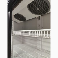 Холодильный шкаф под пиво, вертикальная витрина. Хорошее б/у