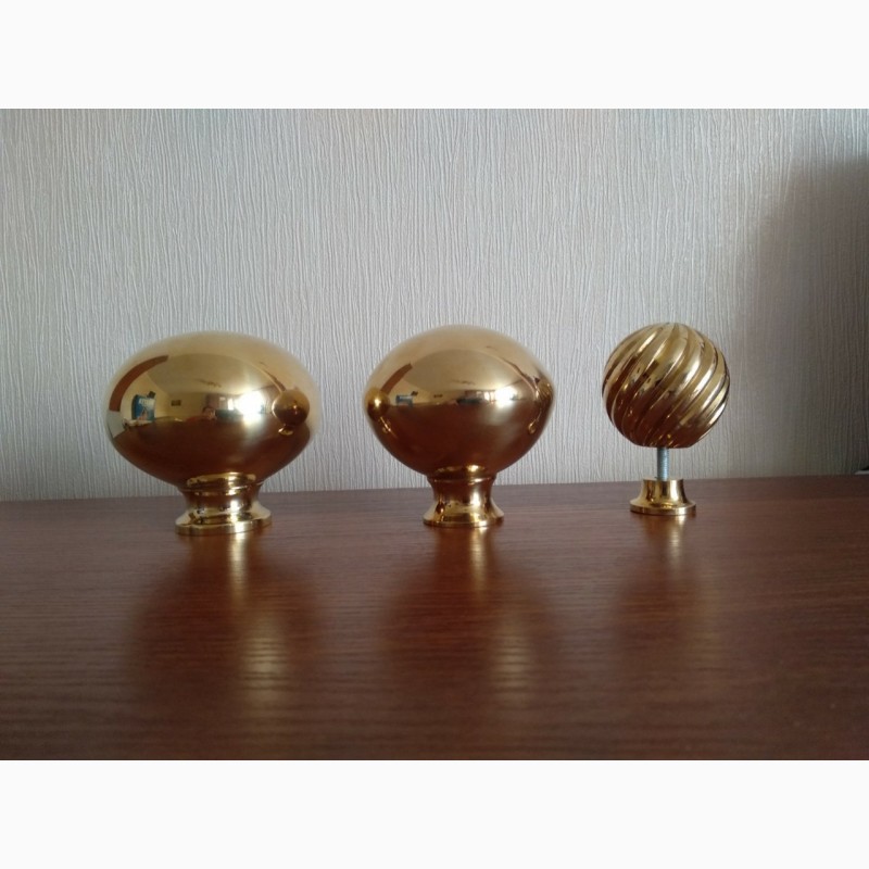 Фото 2. Латунь, латунные декоративные шары, верхушки латунные, благородный металл