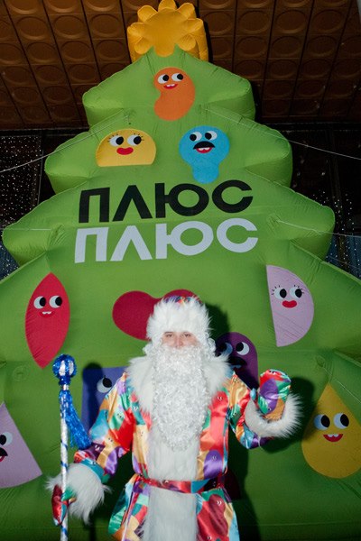 Фото 5. Надувное новогоднее украшение Надувная елка