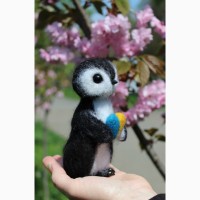 Пингвин игрушка валяная из шерсти интерьерная ручной работы пінгвін іграшка валяна птах