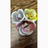 Продам фарфоровые цветы бутон