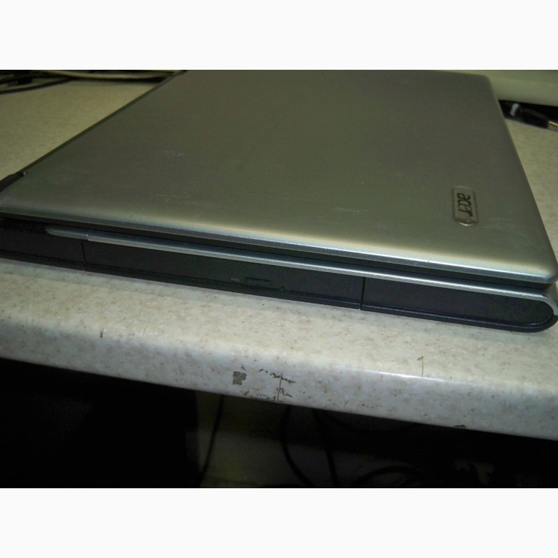 Фото 7. Ноутбук Acer TravelMate 2310, 15.4 дюйма, рабочий, без HDD и зарядного