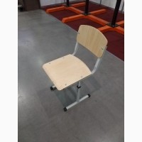 Школьный регулируемый ученический стул