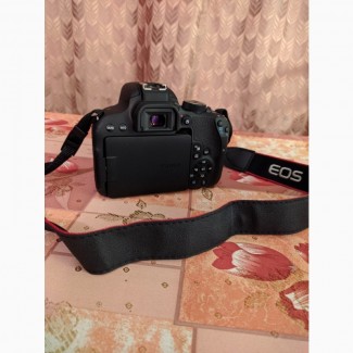 Зеркальный фотоаппарат Canon EOS 800D 18-55 IS STM