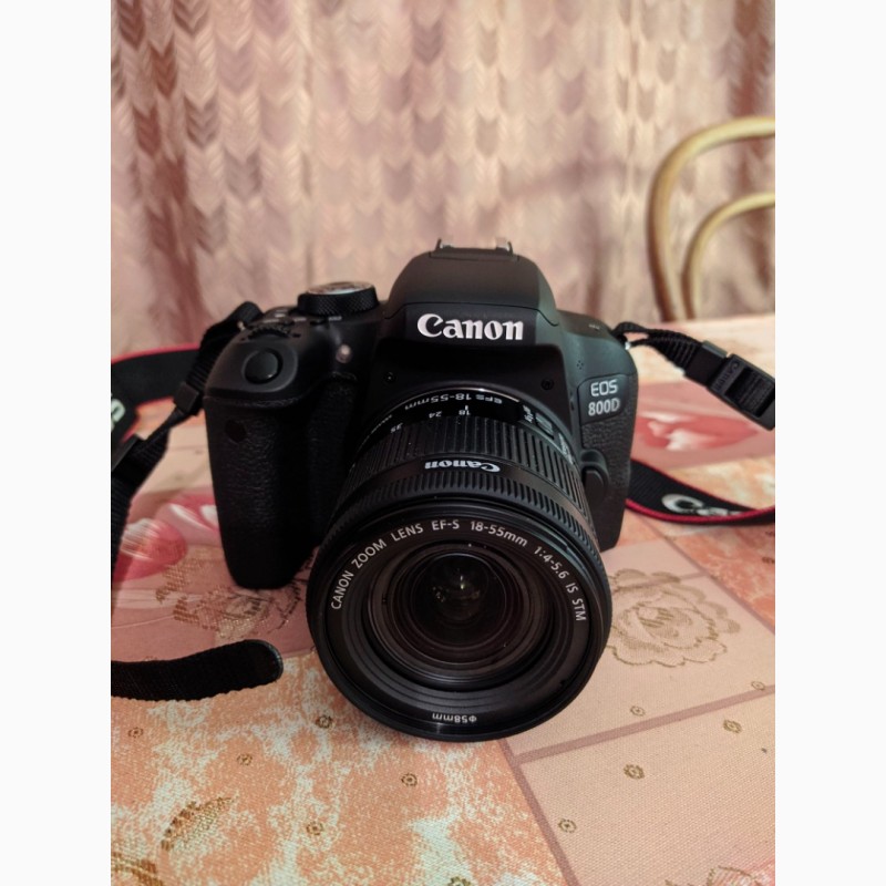 Фото 6. Зеркальный фотоаппарат Canon EOS 800D 18-55 IS STM