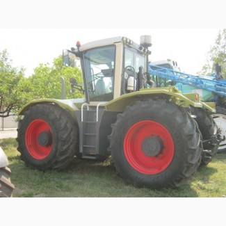 Трактор CLAAS Xerion, год 2003, наработка 13900