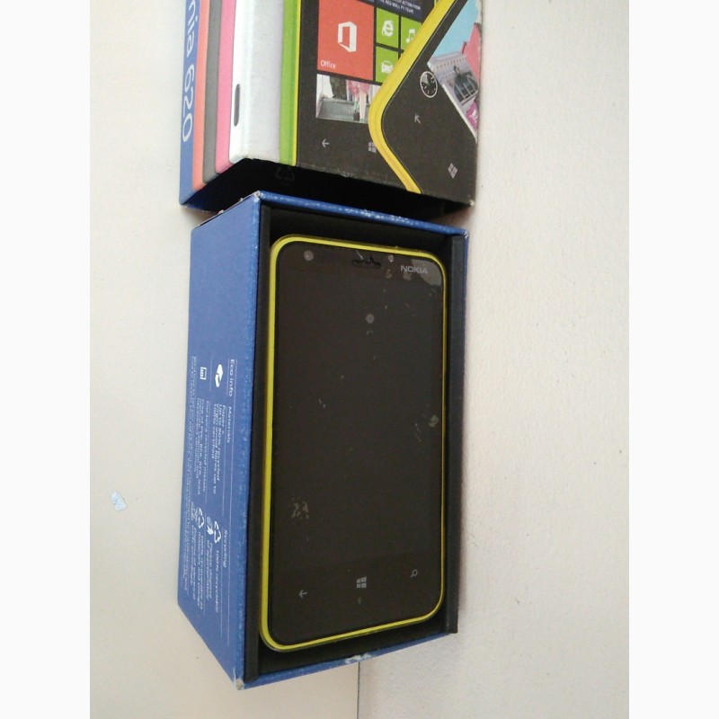 Фото 3. Купити дешево смартфон Nokia Lumia 620, фото, опис, ціна