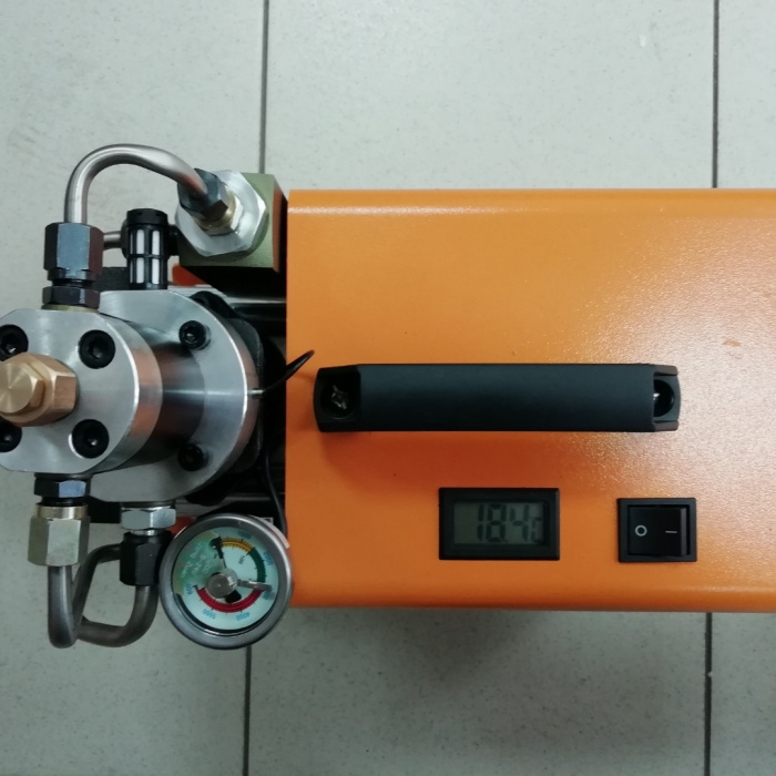 Фото 12. Электрический компрессор высокого давления