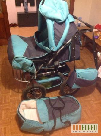 Фото 5. Продам двухместную детскую коляску.