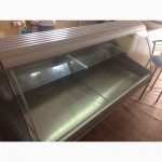 Продам б/у кондитерские холодильные витрины 1, 8 метра на динамике