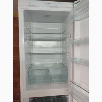 Продам холодильник Snaige