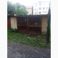 Продам кирпичный гараж, г. Ужгород, центр, ул. Ракоци