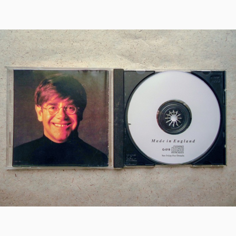 Фото 3. CD диск Elton John - Made in England