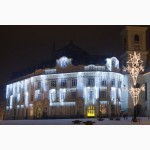 Гирлянды новогодние купить в Киеве, новогодняя иллюминация, светодиодная бахрома занавес