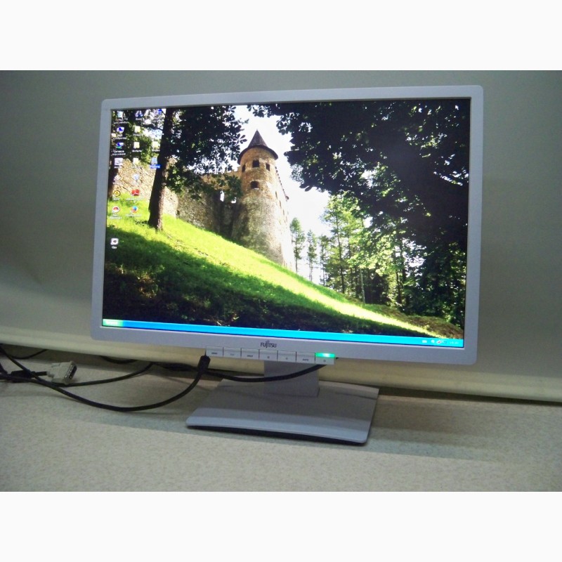 Продам мультимедийный монитор TFT (LCD) 22 дюйма Fujitsu В22W (1680x1050) с колонками