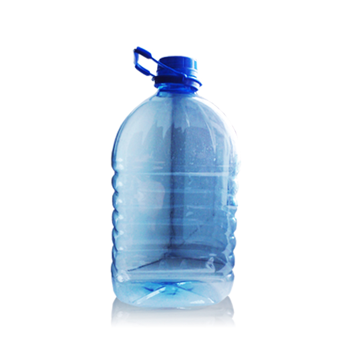 Пятилитровые бутылки купить. Пластиковая бутылка. Бутылка для воды. Пластиковая бутылка для воды. Литровая бутылка.