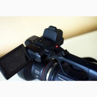 Продам відеокамеру Panasonic AG-AC90 EN