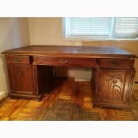 Старинный антикварный письменный стол
