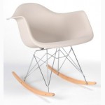 Кресло-качалка Тауэр R дизайнерские пластиковые на деревянных полозьях для дома Украина