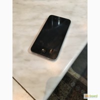 IPhone 4S 16g черный б/у