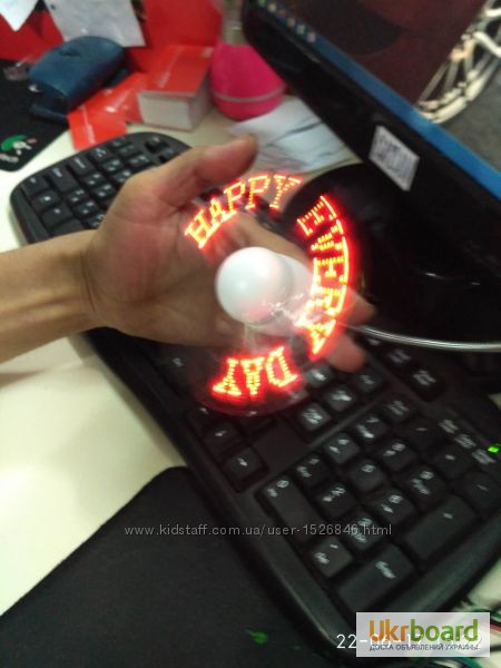 Фото 7. Удобный мини-вентилятор с подсветкой USB вентилятор Flash Fan, выручит вас жарким