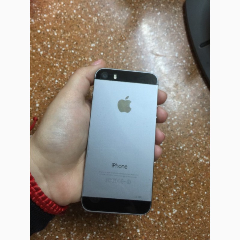 Фото 3. Apple IPhone 5S Space Gray 16 GB Neverlock