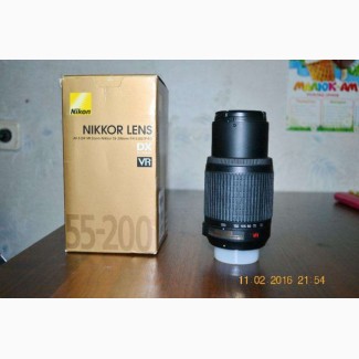 Nikon DX AF-S Nikkor 55-200mm 1:4-5.6G ED VR IF SWM
