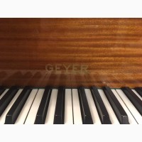 Продам кабинетный рояль Geyer в идельном состоянии