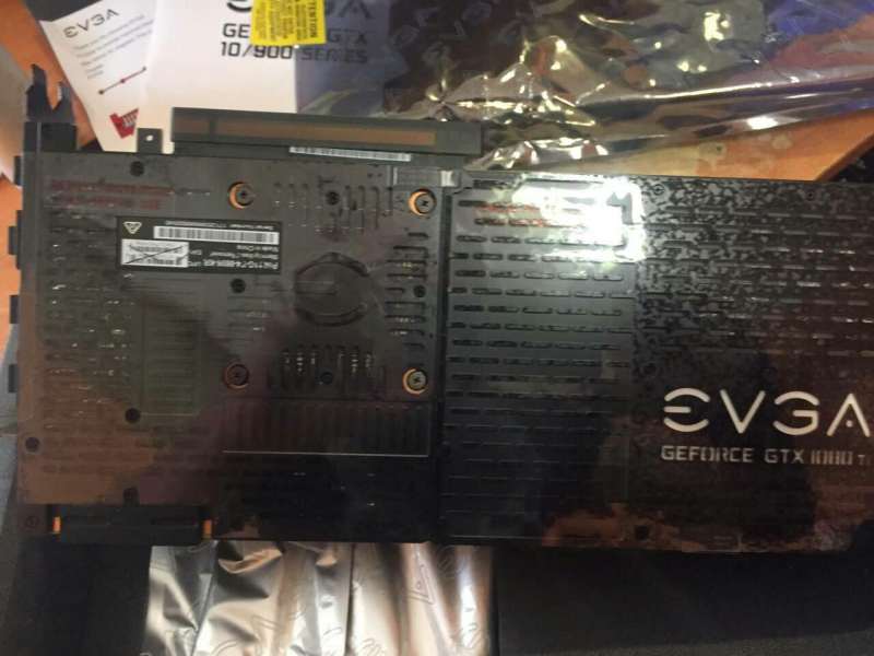 Фото 2. Видеокарта EVGA nVidia GeForce GTX 1080ti 11GB НОВАЯ