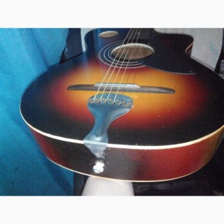 Продам акустическую гитару Kremona vintage 70х годов на такой играл Цой