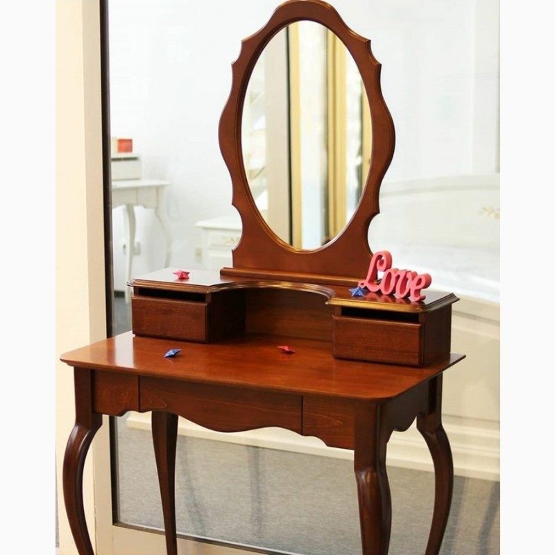 Фото 2. Туалетный столик с зеркалом Скарлет из дерева