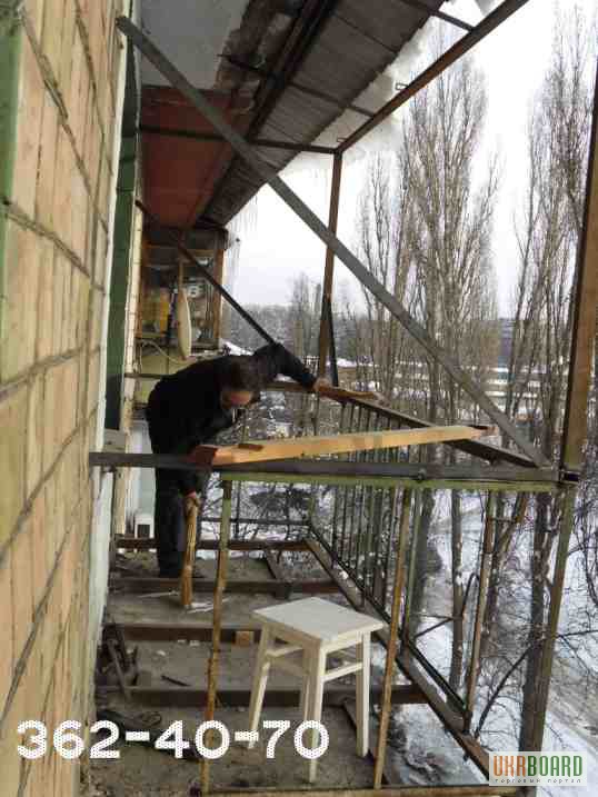Фото 7. Обшивка балкона сайдингом. Наружная обшивка балкона. Киев