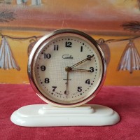 Часы будильник Слава, 60е, СССР, USSR, Slava, vintage. Работают, идут хорошо