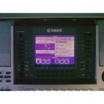 Срочно продам синтезатор Yamaha PSR-S700.