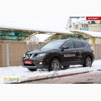 Капот на Nissan X-Trail 2005 года