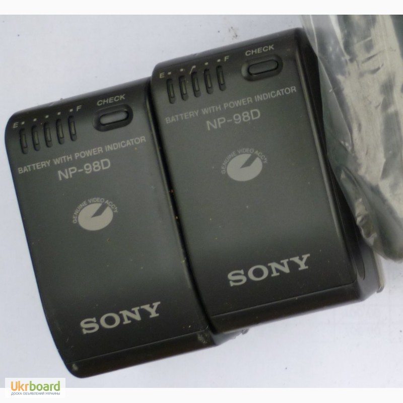 Фото 4. Продам автомобильное зарядное устройство SONY DC-S10 и аккумулятор NP-98D
