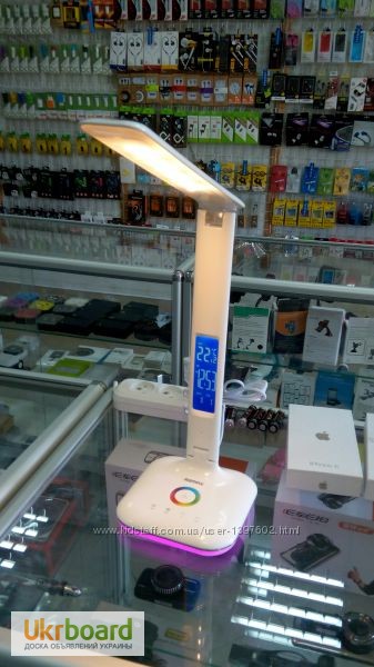 Фото 2. Настольная LED лампа Remax RL-E270 с термометром Лампа может похвастаться тремя режимами