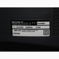 Телевизор Sony Wega c фирменной тумбой Sony