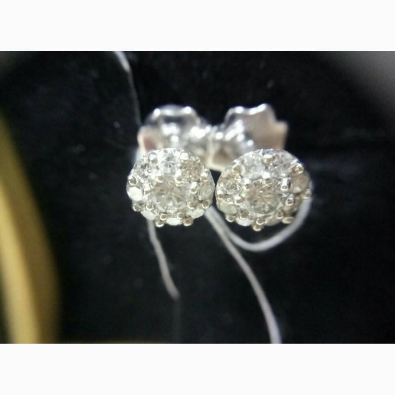 Фото 7. Серьги-пусеты с бриллиантами 0. 66 карата
