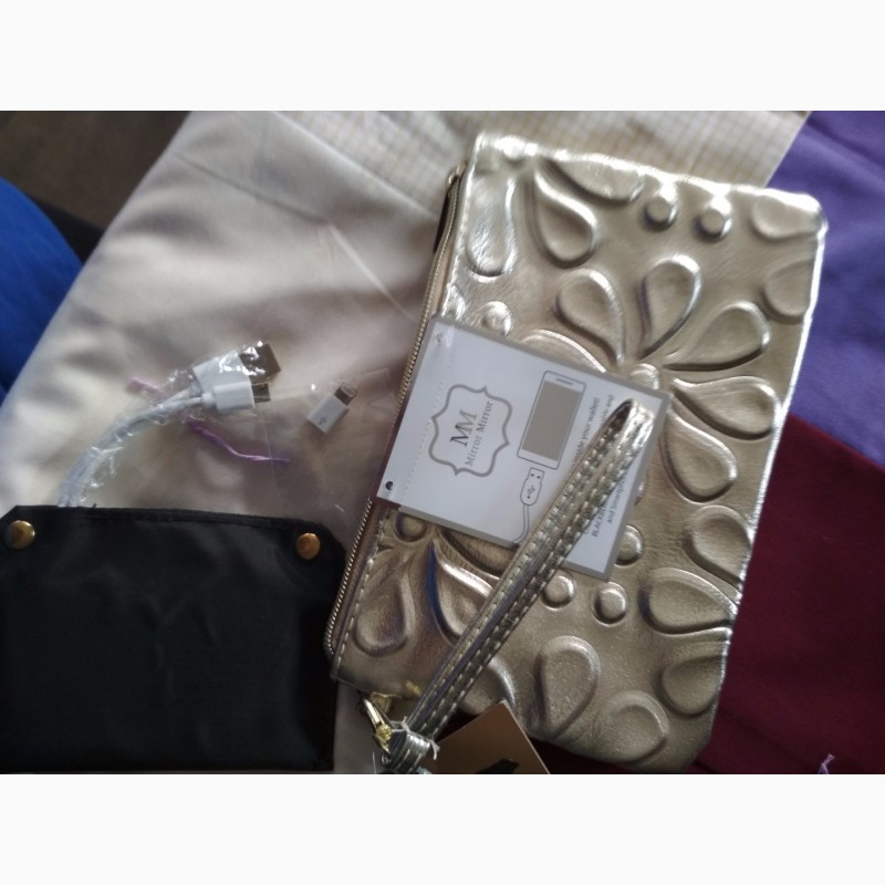 Фото 2. Продам новый клатч, косметичку, кошелек с Power Bank Francesca#039;s из США, идея подарка